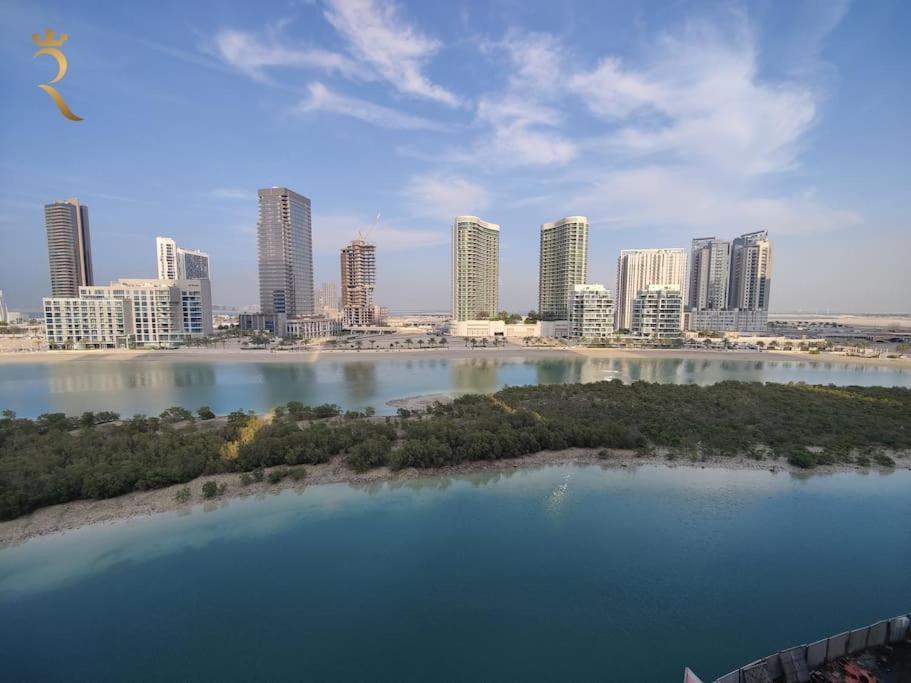 Queen Studio-city Of Lights In Al Reem Апартаменты Абу-Даби