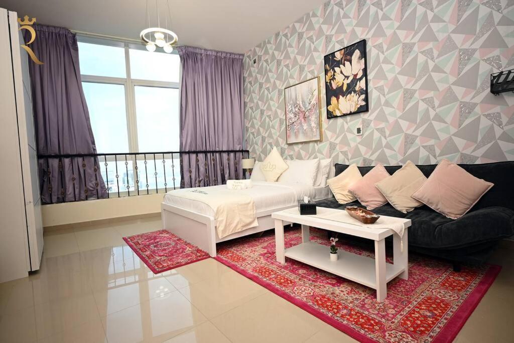 Queen Studio-city Of Lights In Al Reem
