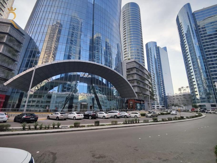 Queen Studio-city Of Lights In Al Reem Апартаменты *